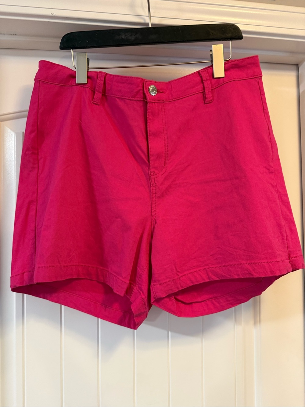 YMI Hot Pink Women's Stretchy Shorts
